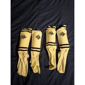 Soccer Shin Guard Lot of 2 Pair White Youth Size Small‎ Franklin Sock Type